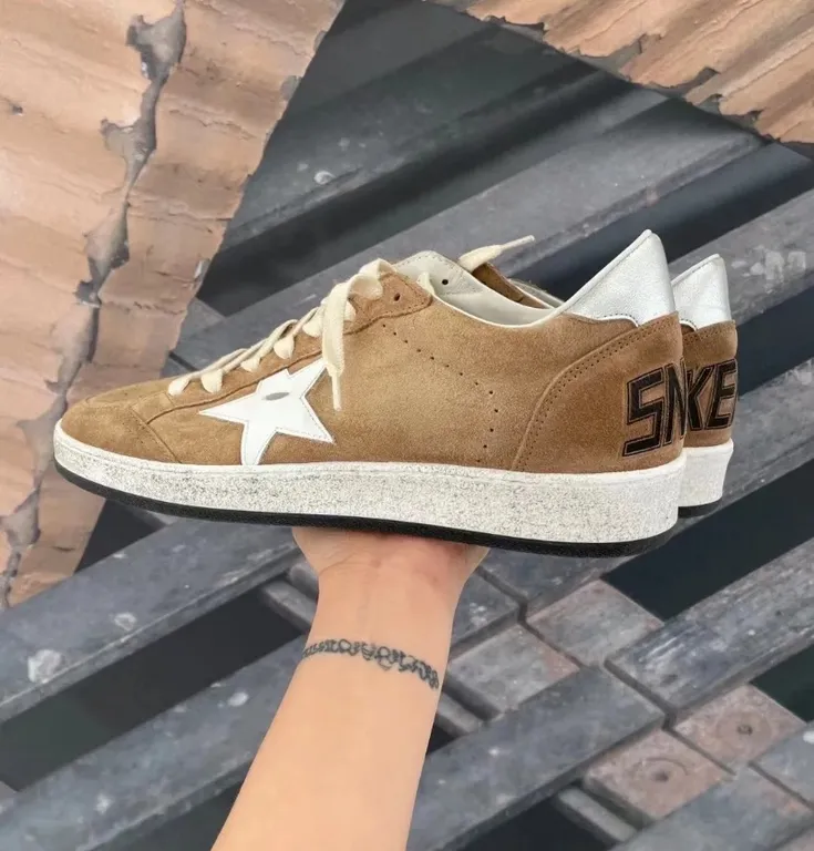 Golden Goose Shoe 